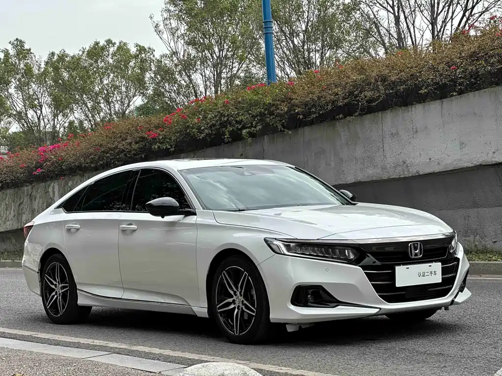 Honda Accord 2022 — фото 3