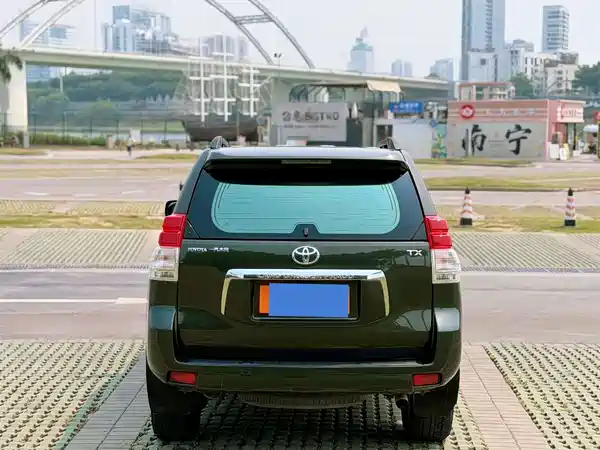 Toyota Prado 2010
