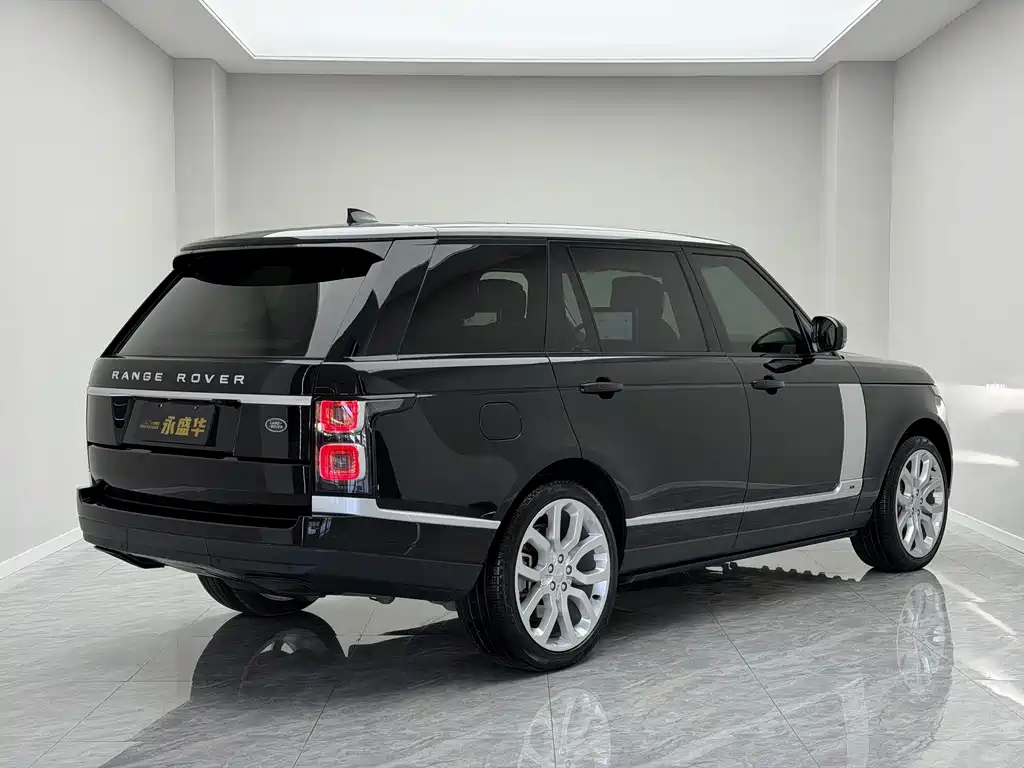 Land Rover Range Rover 2022 — фото 3