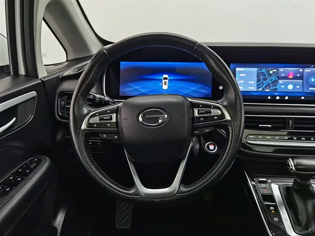 GAC Motor Trumpchi M6 2021 — фото 11