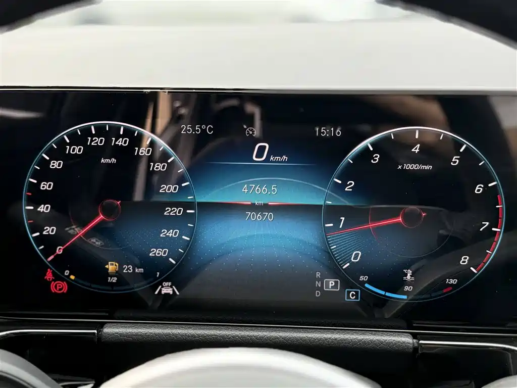 Mercedes-Benz GLA 2022 — фото 26