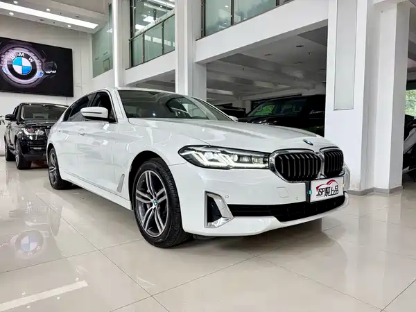BMW 5 Series 2021