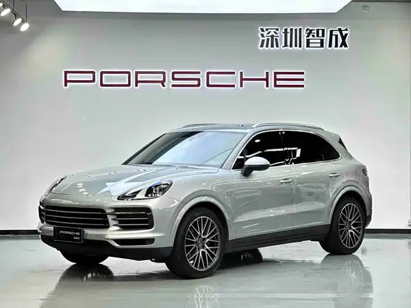 Porsche Cayenne 2022