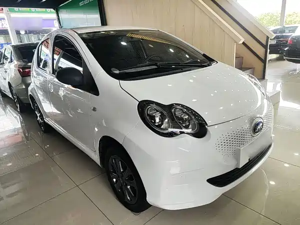 BYD e1 2019