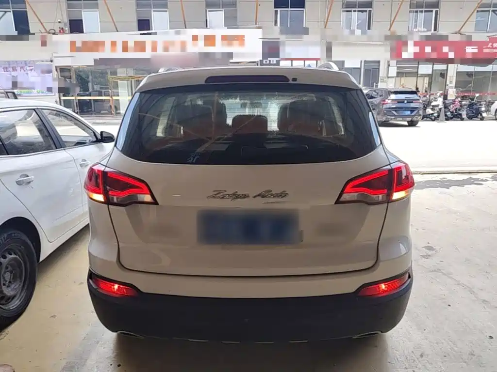 Zotye X5 2016 — фото 6