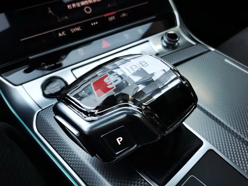 Audi A6L 2023 — фото 11