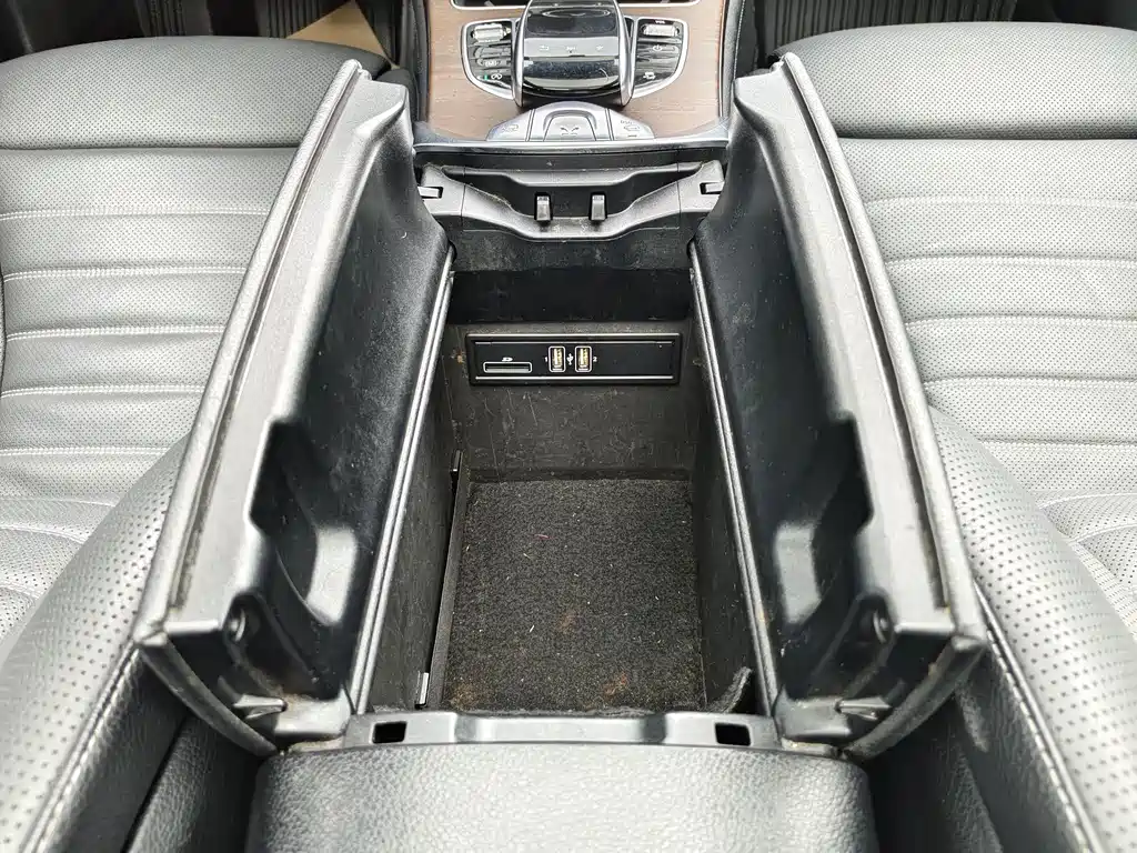 Mercedes-Benz GLC 2018 — фото 26