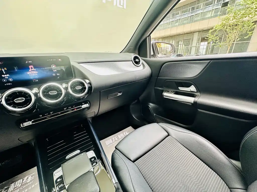 Mercedes-Benz B-Class 2020 — фото 14