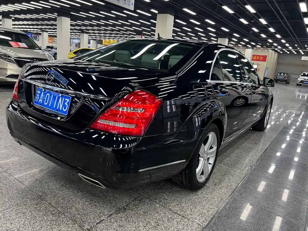Mercedes-Benz S-Class 2010 — фото 17