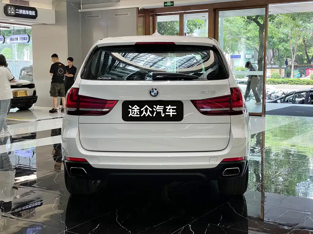 BMW X5 2019 — фото 5