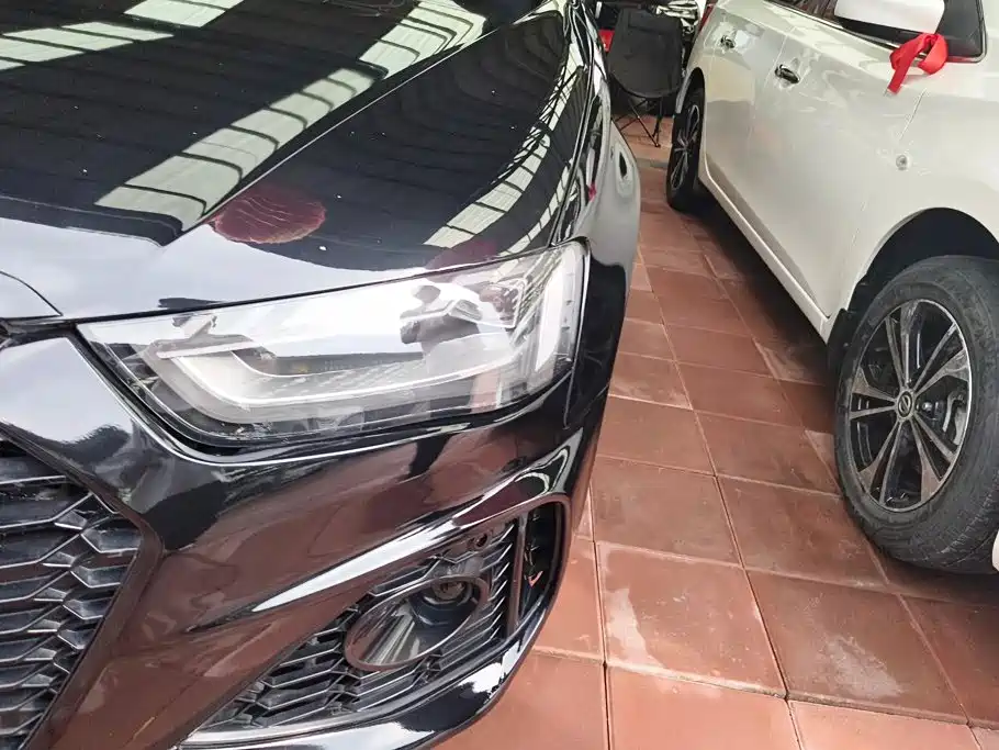Audi A4L 2014