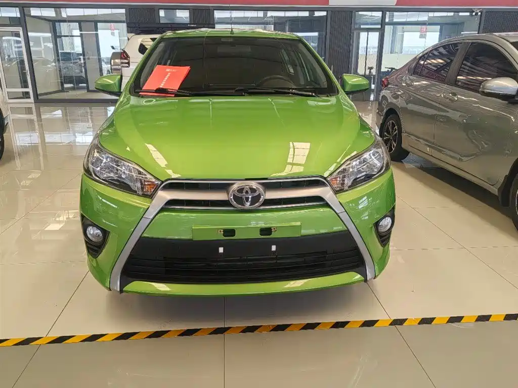 Toyota Yaris L 2016 — фото 2
