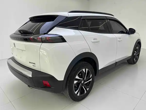Peugeot 2008 2022