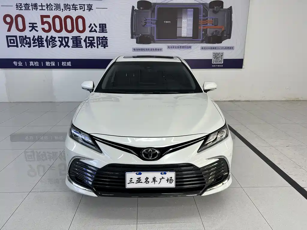 Toyota Camry 2021 — фото 2