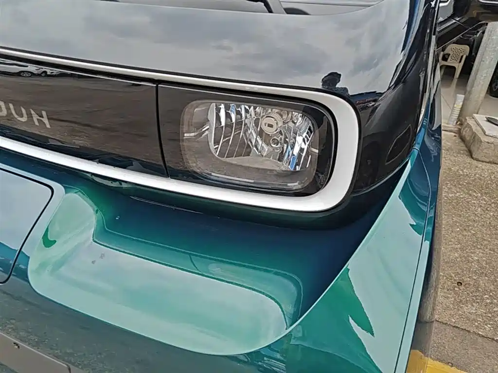 Baojun KiWi EV 2023 — фото 24
