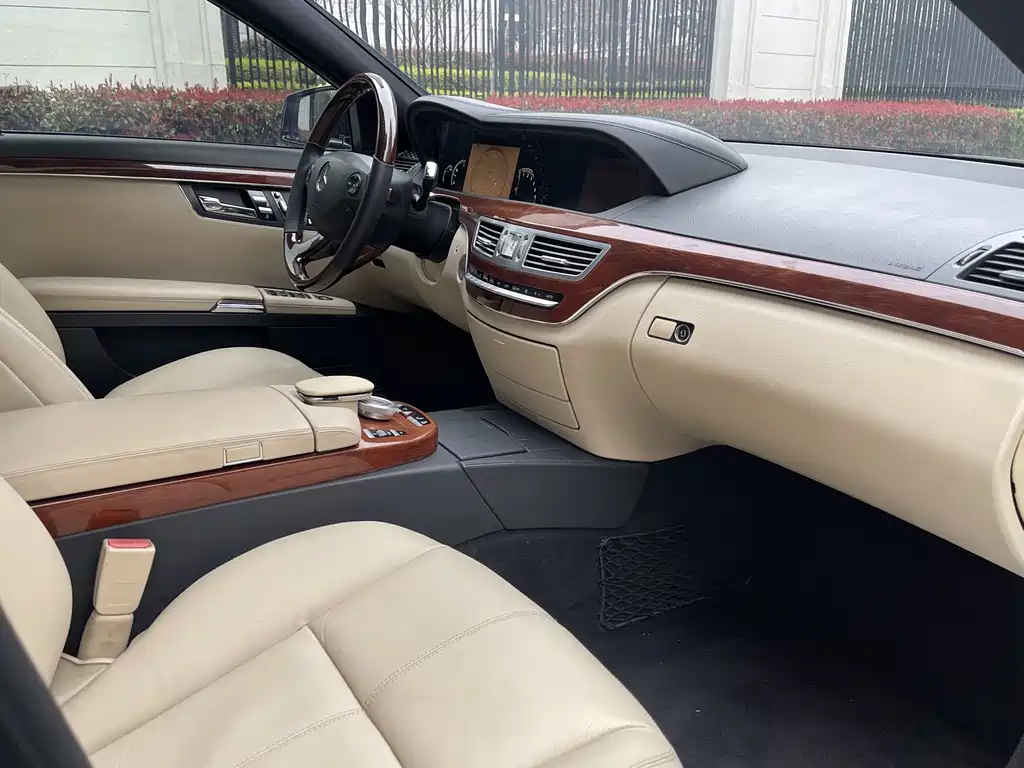 Mercedes-Benz S-Class 2007 — фото 12