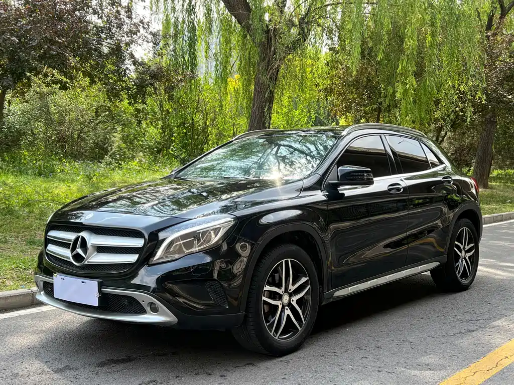 Mercedes-Benz GLA 2017 — фото 1