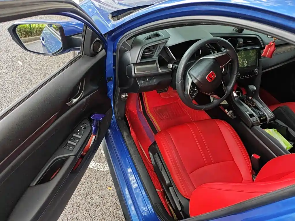 Honda Civic 2021 — фото 14