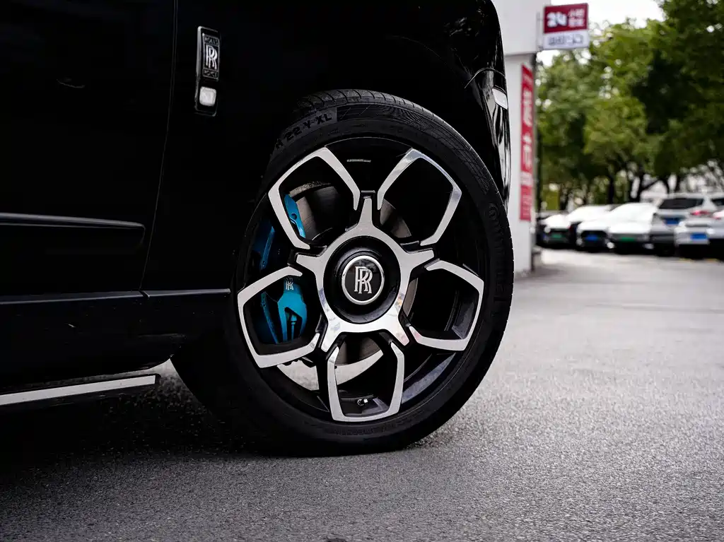Rolls-Royce Cullinan 2021