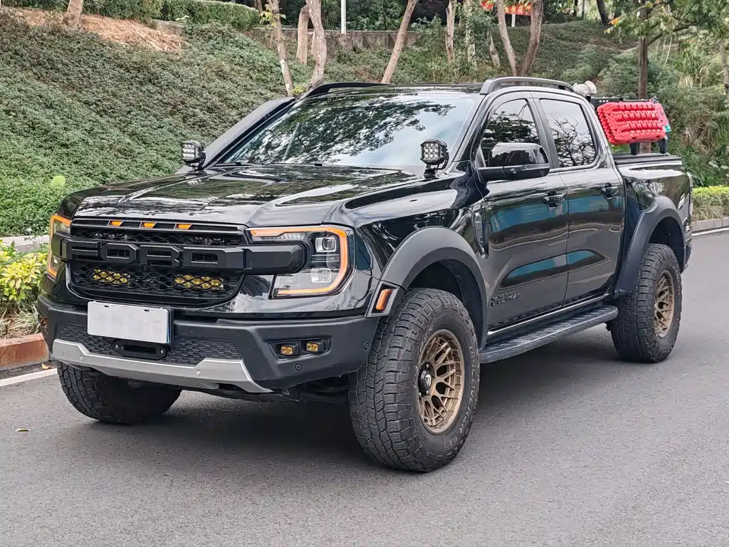 Ford Ranger 2024 — фото 1
