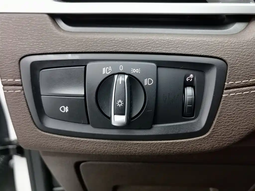 BMW X2 2021 — фото 21