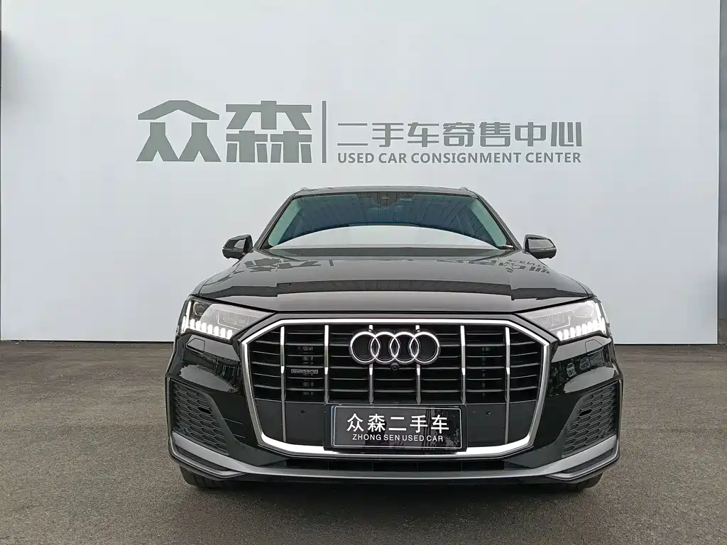 Audi Q7 2024 — фото 2