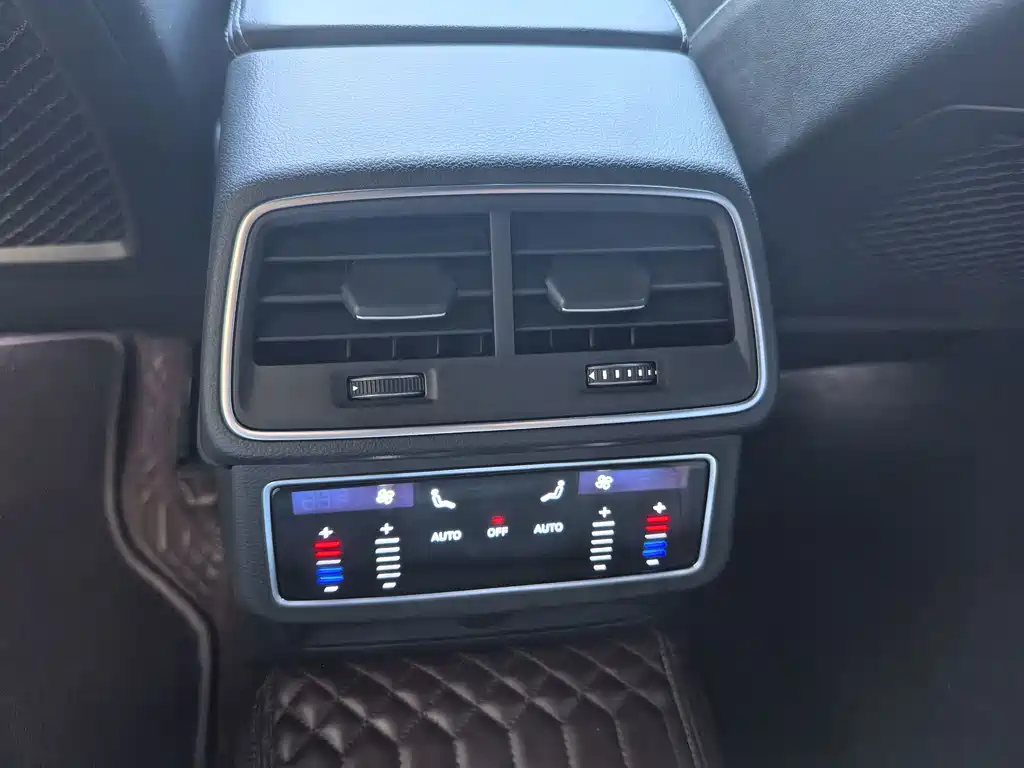 Audi A6L 2022 — фото 12
