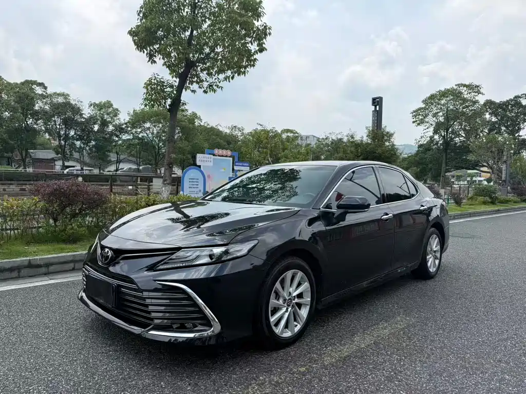 Toyota Camry 2022
