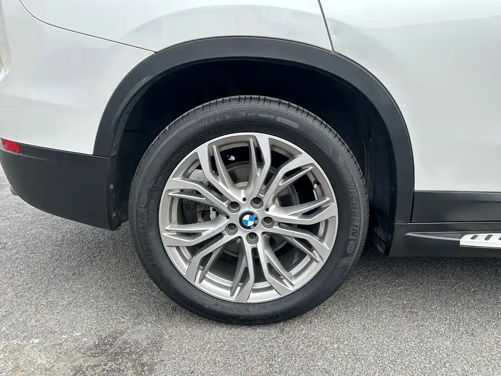 BMW X1 2019 — фото 12
