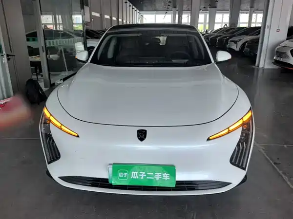 Dongfeng Xinghai S7 2025