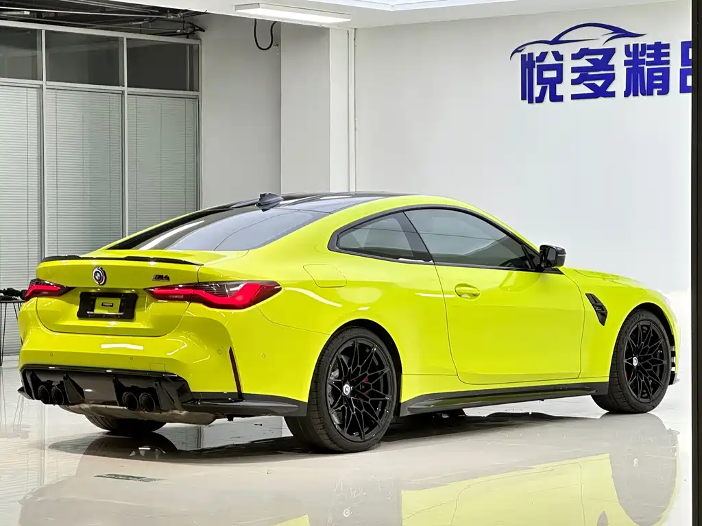 BMW M4 2023 — фото 9
