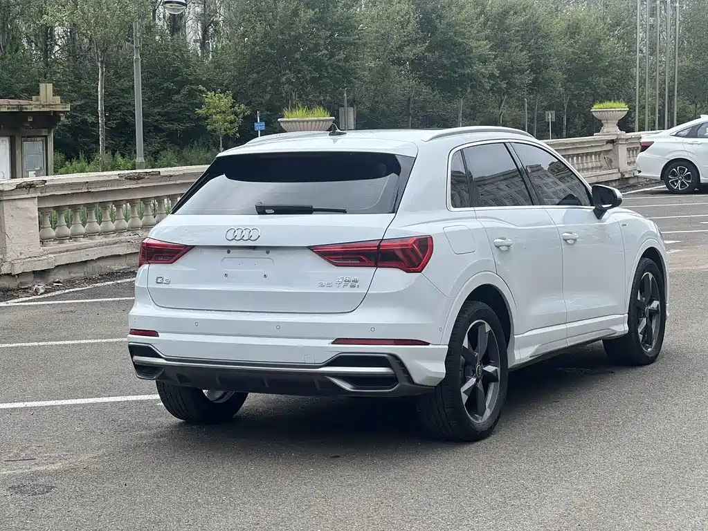 Audi Q3 2023
