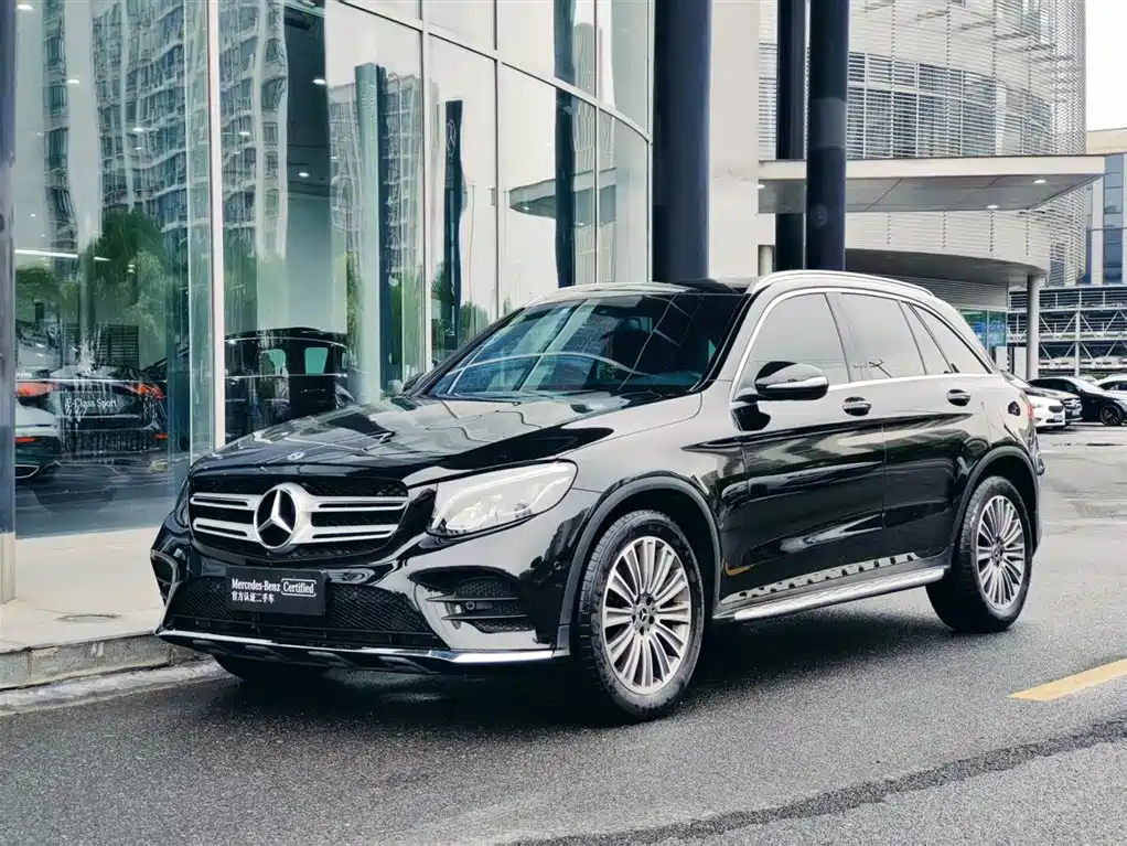 Mercedes-Benz GLC 2017 — фото 1