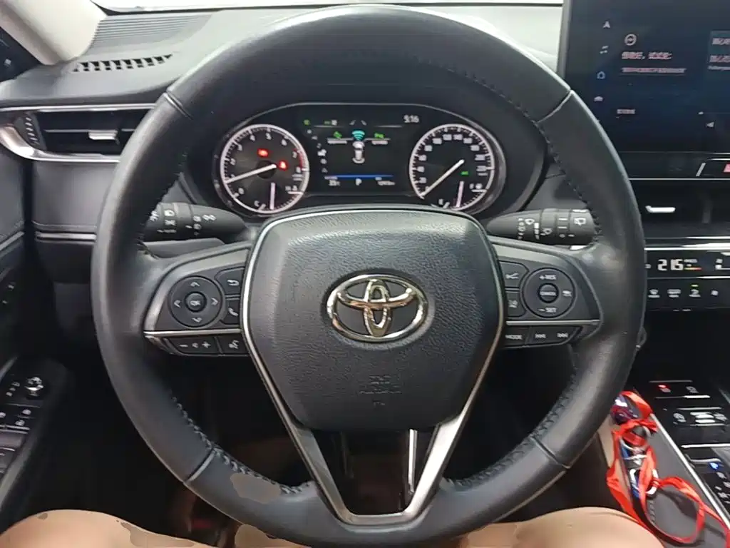 Toyota Harrier 2023 — фото 11