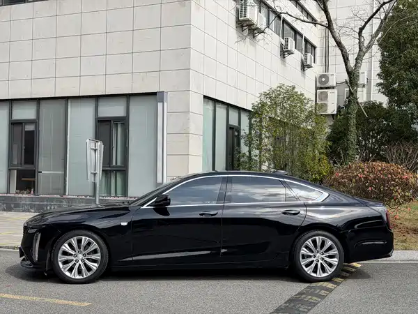Cadillac CT6 2024