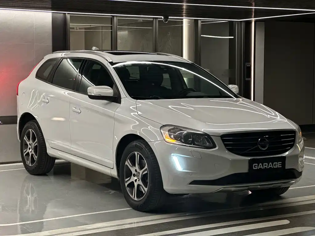 Volvo XC60 2014 — фото 3