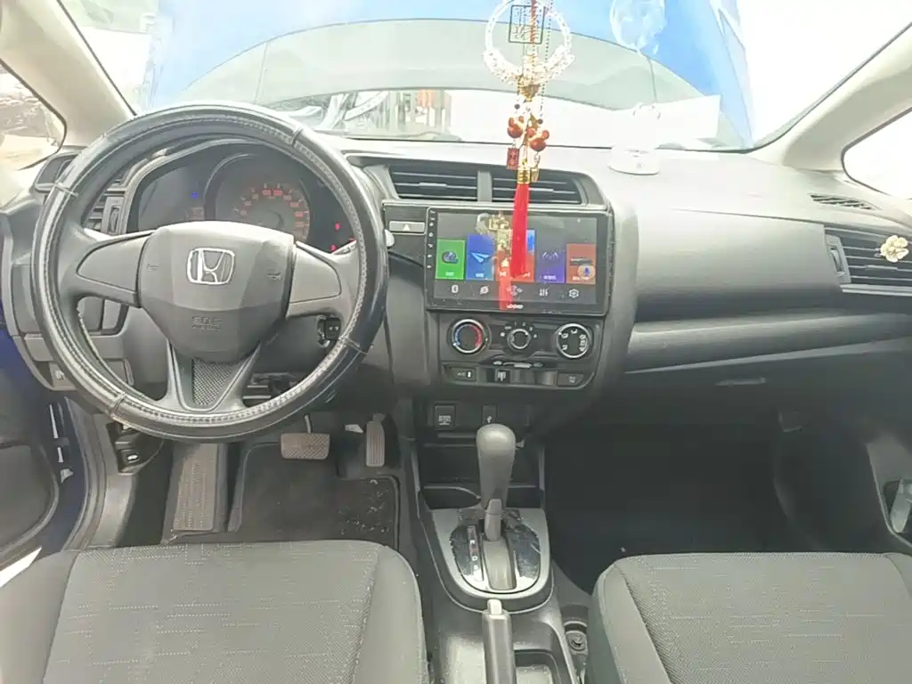 Honda Fit 2019 — фото 9