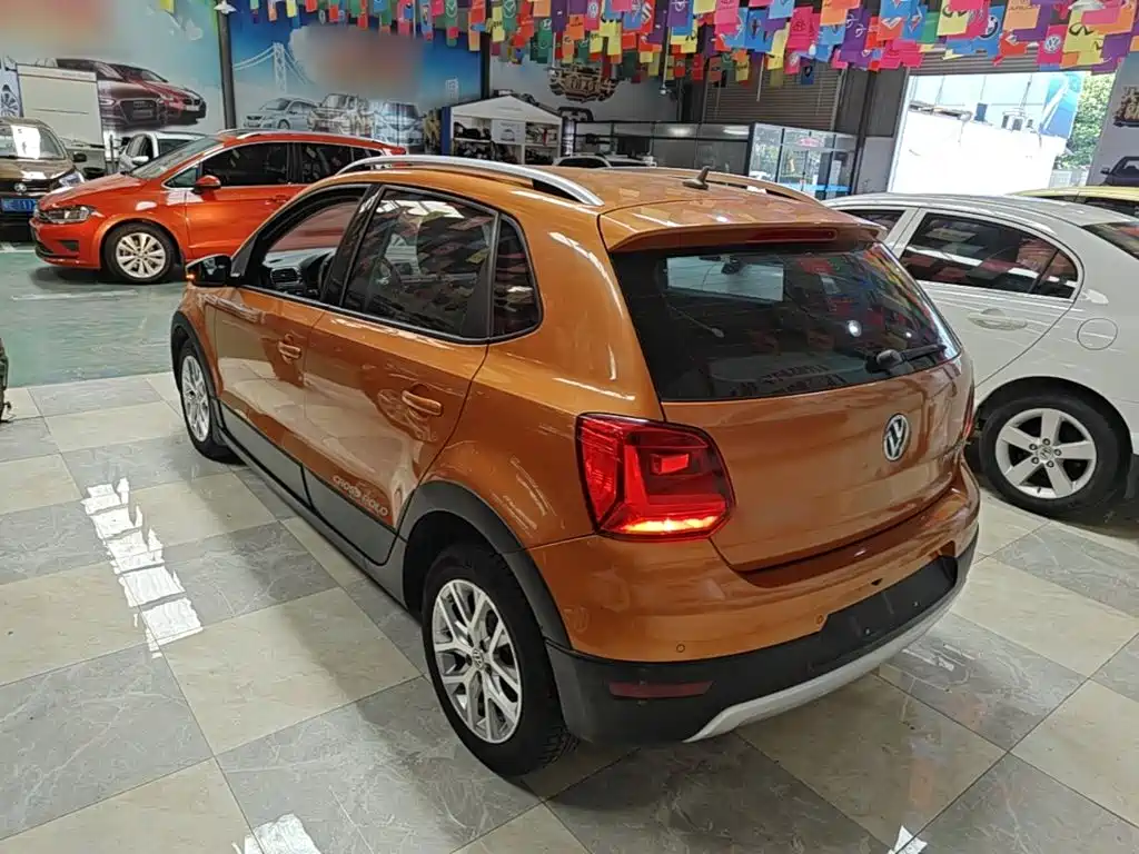 Volkswagen Polo 2015