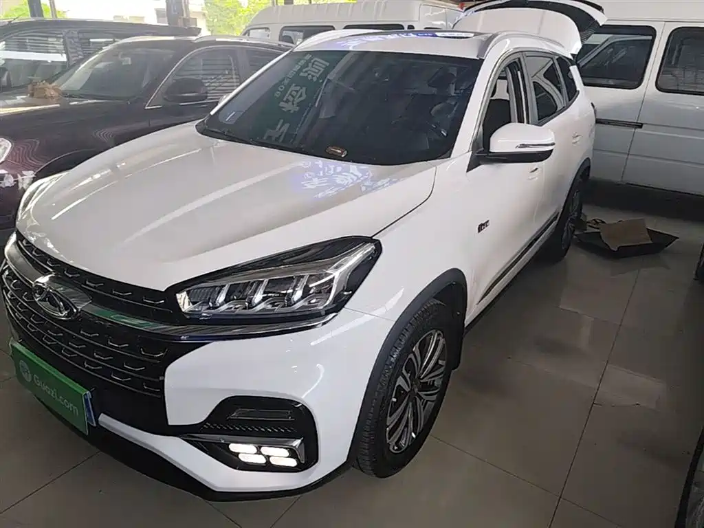 Chery Tiggo 8 2021 — фото 1