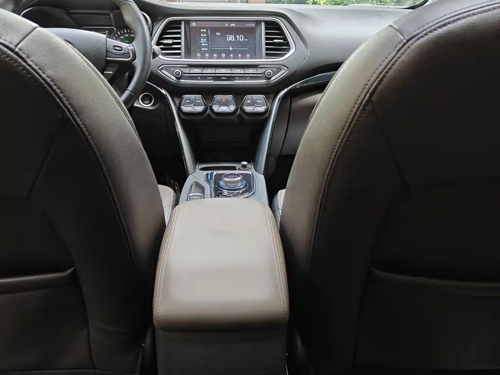 GAC Motor GS4 Hybrid 2019 — фото 23