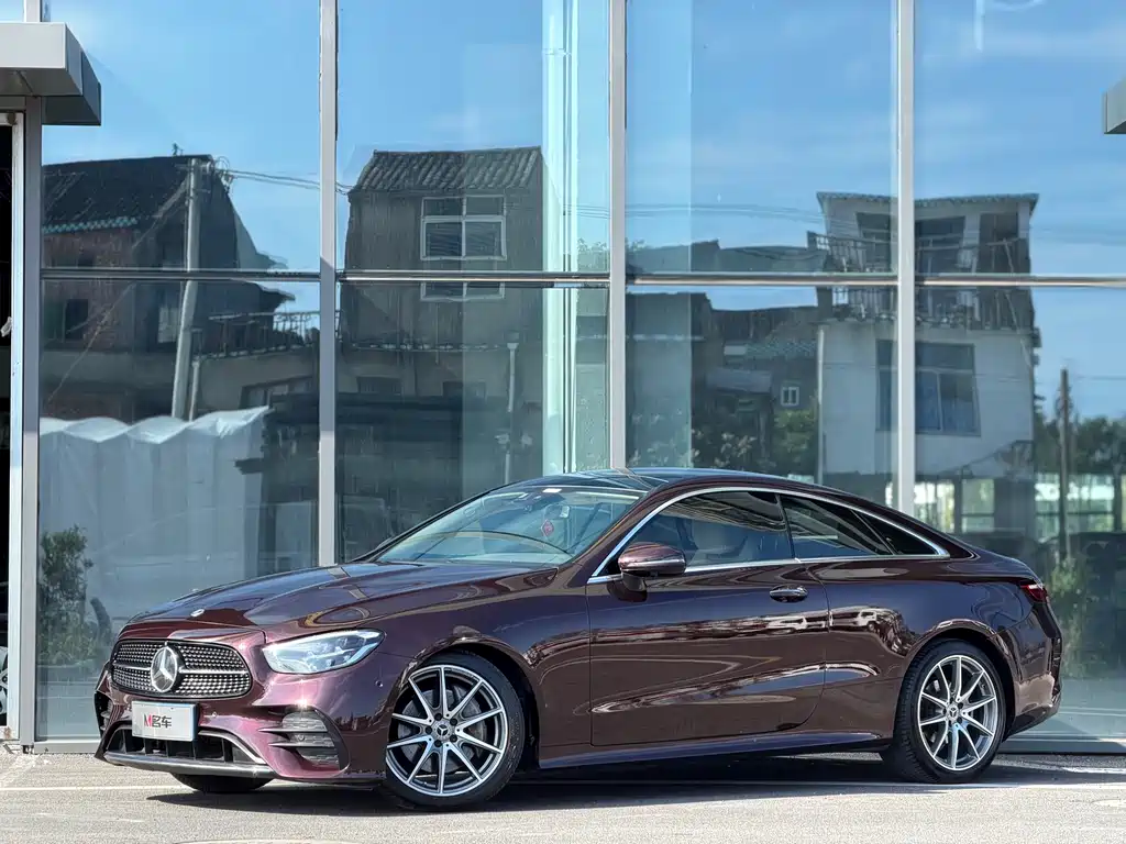 Mercedes-Benz E-Class 2021