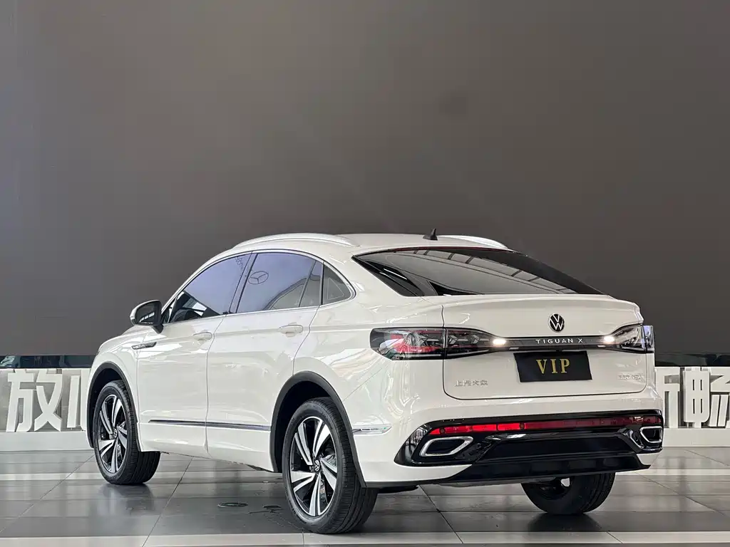 Volkswagen Tiguan X 2021 — фото 23