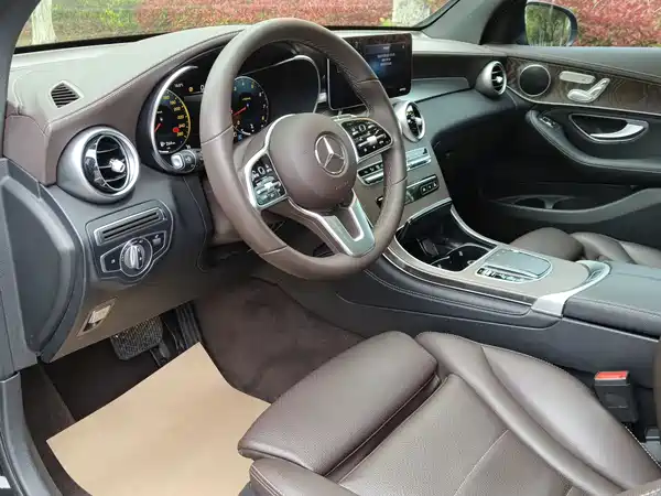Mercedes-Benz GLC 2020