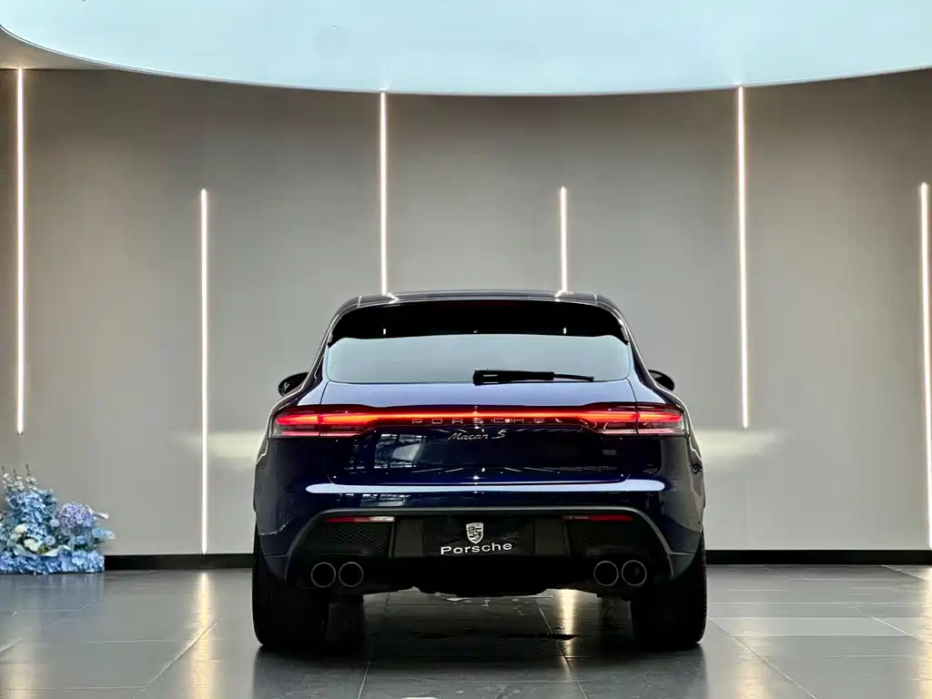 Porsche Macan 2022 — фото 10