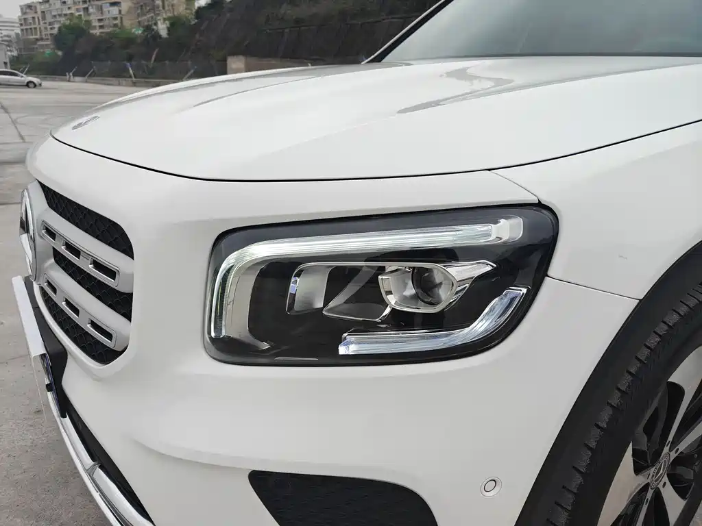 Mercedes-Benz GLB 2021 — фото 10