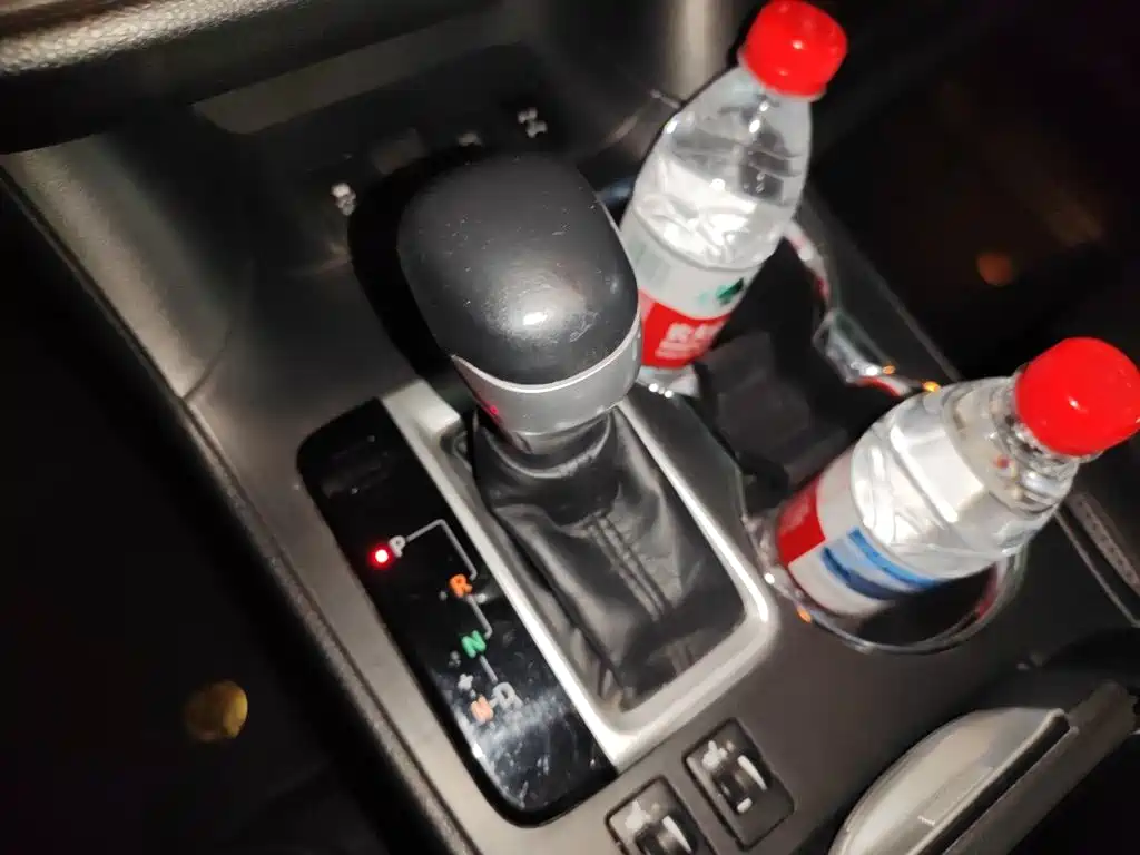 Toyota Highlander 2017 — фото 10