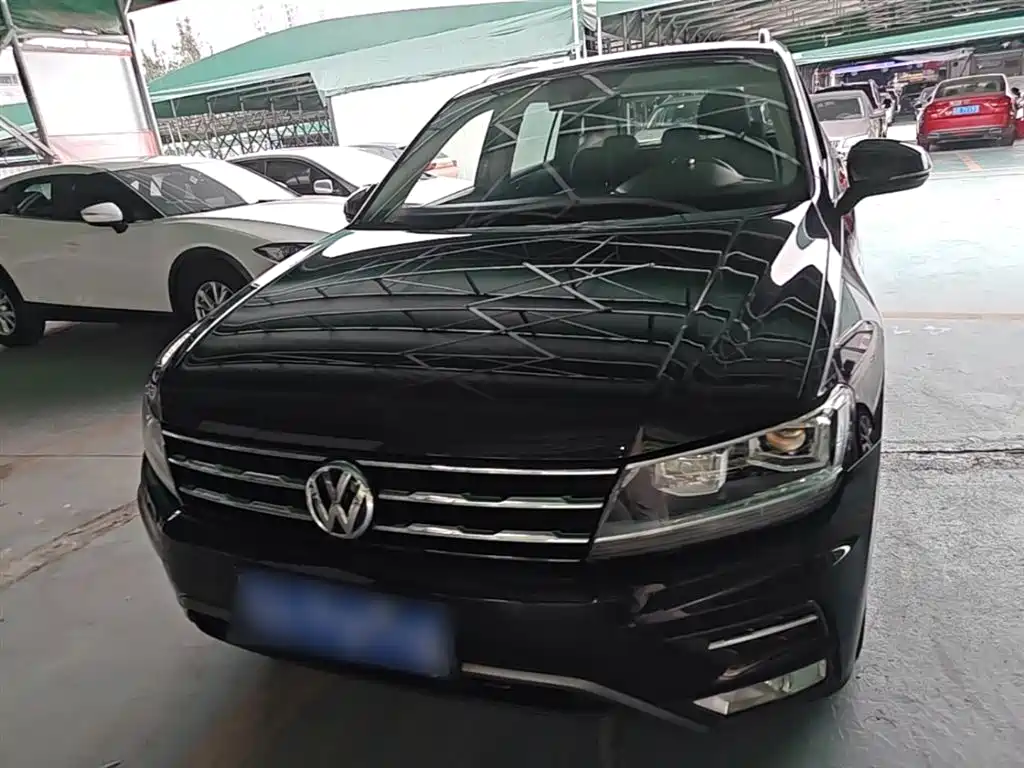 Volkswagen Tiguan L 2019 — фото 3
