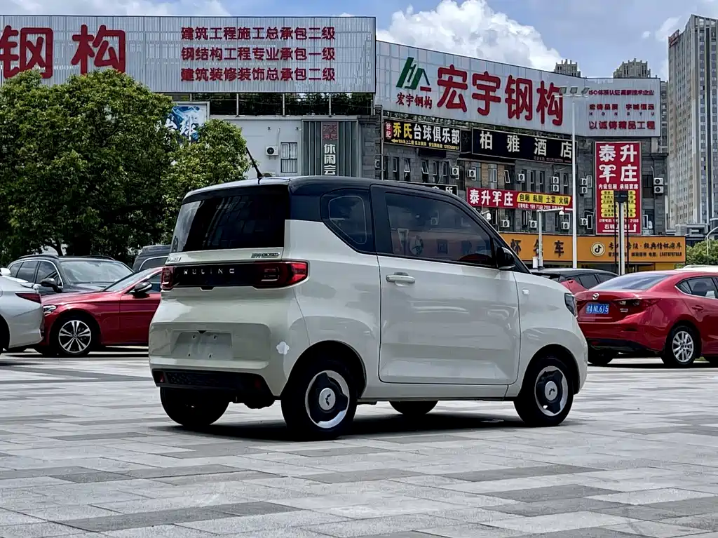 Wuling MINIEV 2023