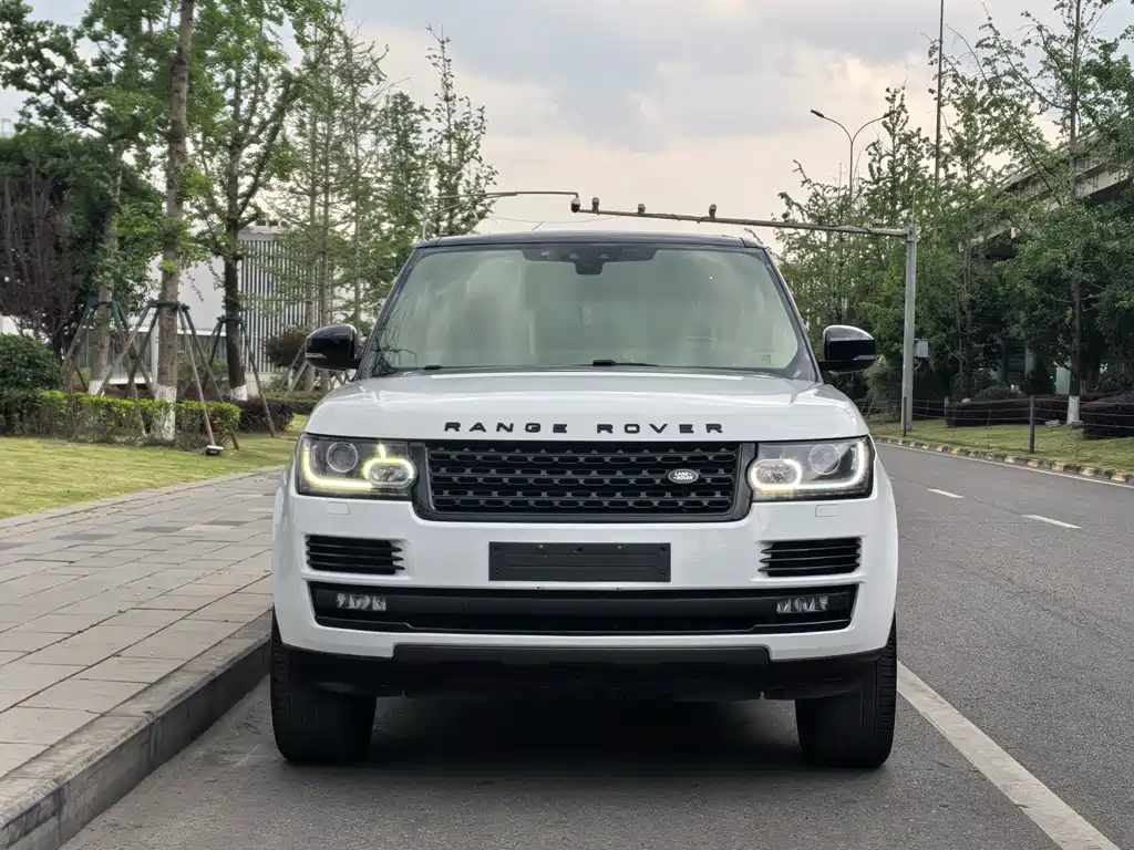 Land Rover Range Rover 2019 — фото 17