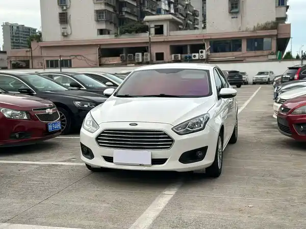 Ford Escort 2016
